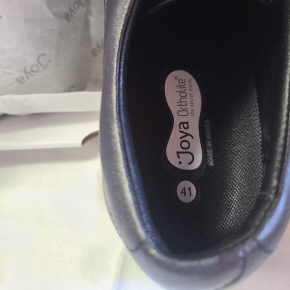 NEW IN BOX JOYA ORTHOPEDIC SHOES - Picture 4 of 10
